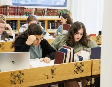 נשמת -18